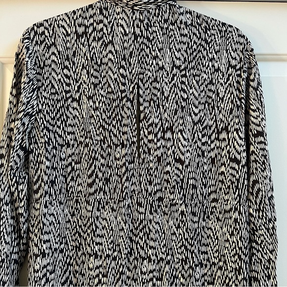 Silence + Noise Shirt Dress side slits keyhole back Size Small - Picture 6 of 6